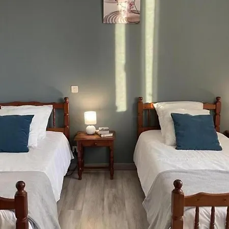 Maison Spacieuse En Pierre Pres De Sarlat, Ideale Pour Familles - Fr-1-616-191 펜션